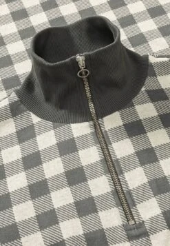 JACQUARD - Strickkleid - Dunkelgrün -Hessnatur 16b15fa384364124bb563d2060b96a6e