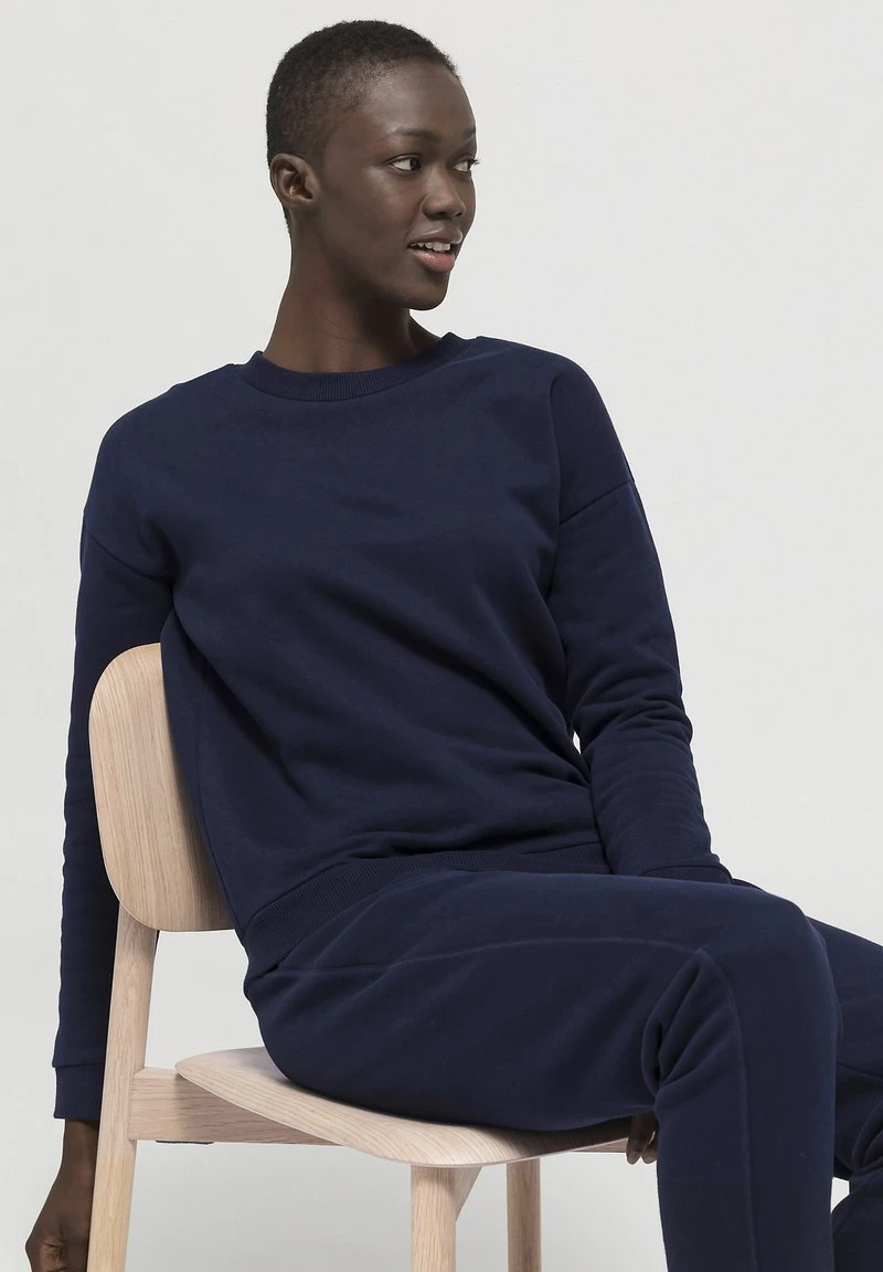 BETTERECYCLING - Sweatshirt - Marine 3 BETTERECYCLING - Sweatshirt - Marine – Bild 3