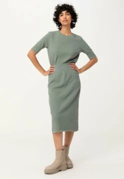 Strickkleid - Agavegrün