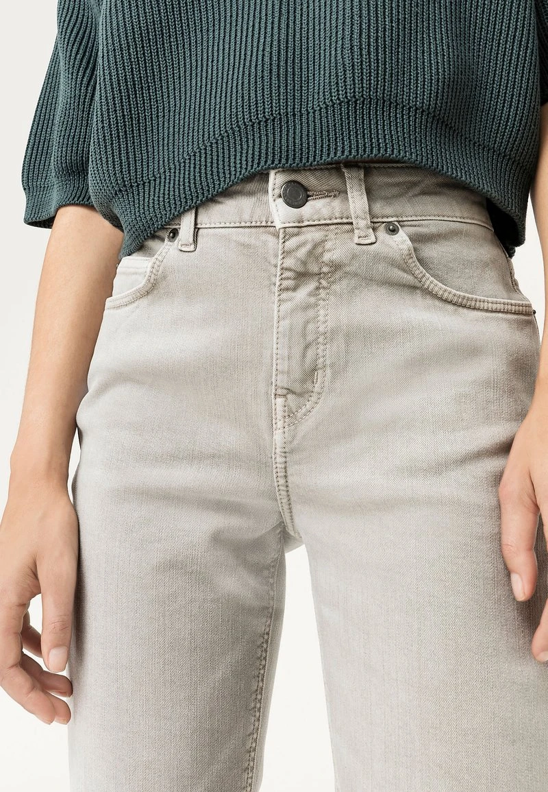 HIGH RISE - Jeans Slim Fit - Light Grey Washed 3 HIGH RISE - Jeans Slim Fit - Light Grey Washed – Bild 3