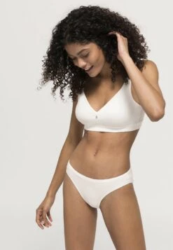 COMFORT - T-Shirt BH - Naturweiss 9 COMFORT - T-Shirt BH - Naturweiss -Hessnatur 9561028c65164bc28d4a1a30b22a7714 1