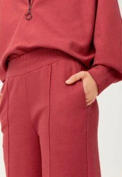 PREMIUM-SWEAT - Stoffhose - Cranberry -Hessnatur cb556d4333ac40479a00b78a08d6217e